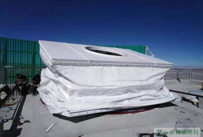 新疆阿里地区卫星防雨罩—膜结构