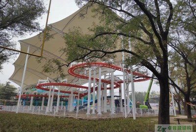 北京石景山游乐园过山车膜结构景观遮阳顶棚竣工