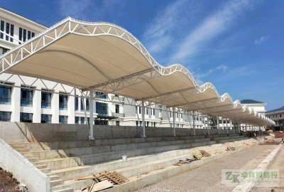 江西赣州第一中学膜结构体育看台遮阳棚竣工